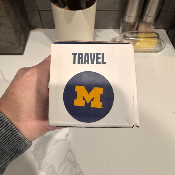 New Weatherman Michigan Collapsible Travel Umbrella - Picture 4 of 4